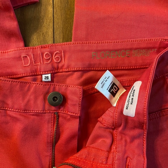 DL1961 Florence Cropped Skinny Jeans - Picture 6 of 8